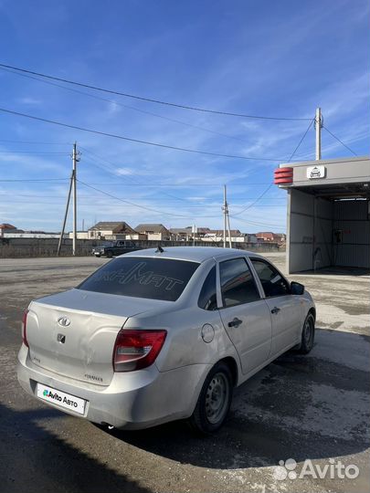 LADA Granta 1.6 AT, 2013, битый, 270 000 км