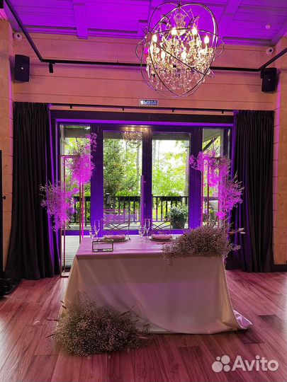 Свадебный декоратор