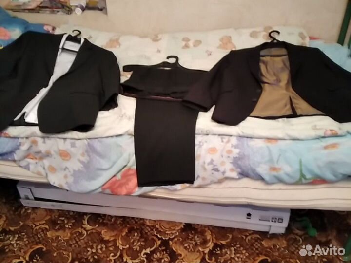 Продам пиджак, брюки,рубашку,и пиджак