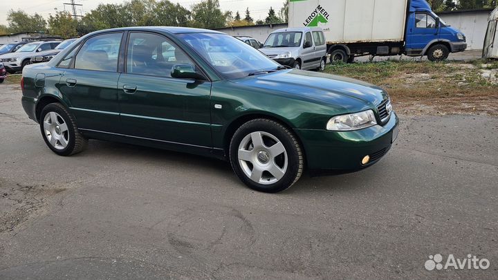 Audi A4 2.4 МТ, 1999, 380 000 км