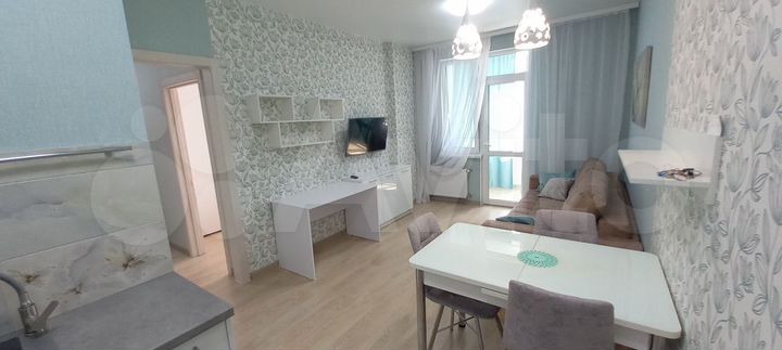 2-к. квартира, 43 м², 4/10 эт.