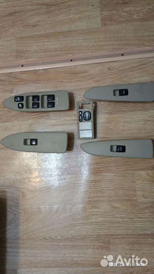 Кнопки открывания окон и дверей