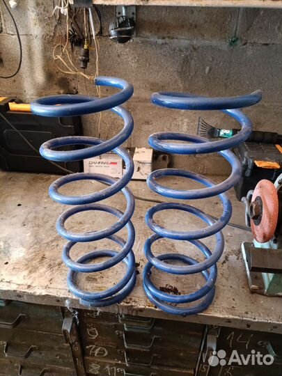 Пружина на patrol 61