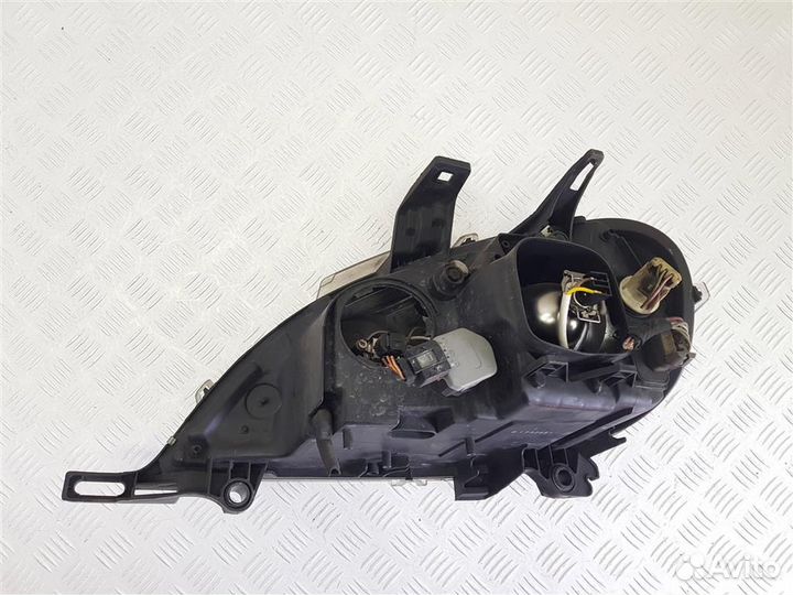 Фара правая Mercedes ML W163