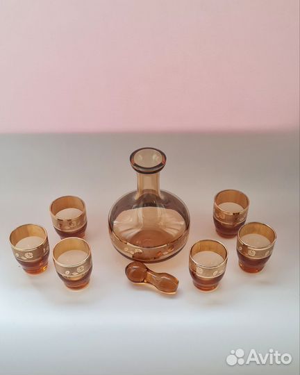 Новый графин и 6 рюмок набор