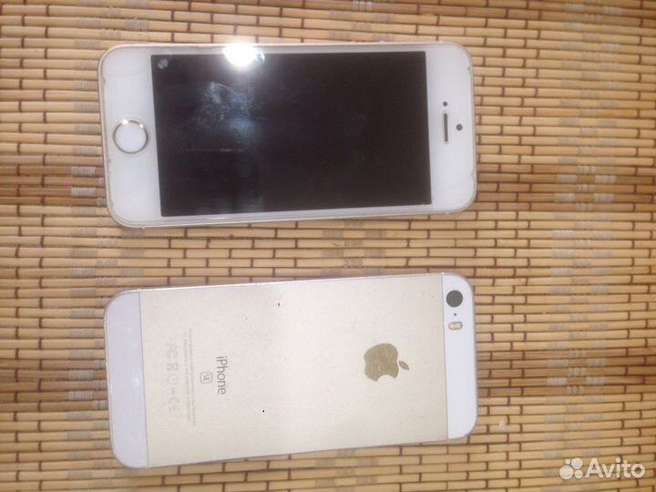 Телефон iPhone se