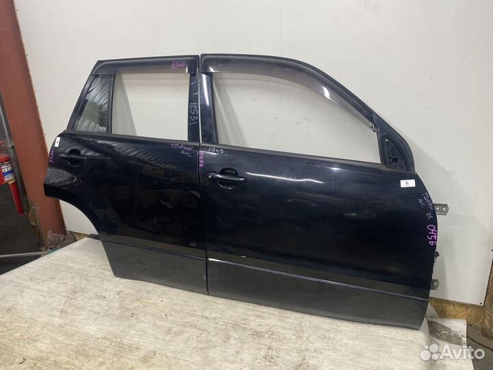 Дверь Suzuki Grand Vitara