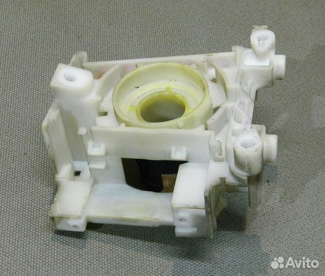 Корпус переключателей Mitsubishi Carisma