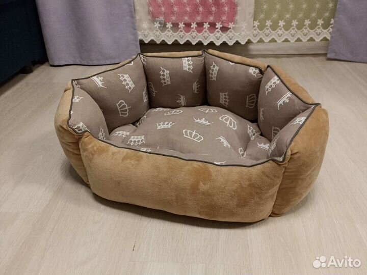 Лежанка для собак и кошек