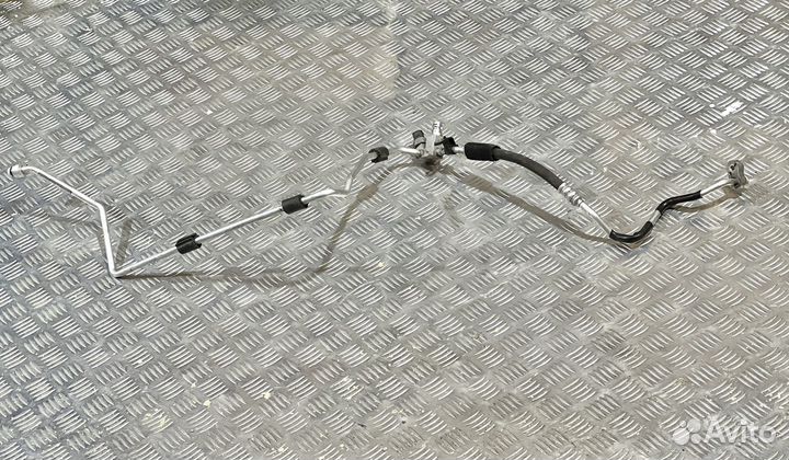 Трубка кондиционера BMW F20 F30 F32