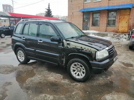 Suzuki Grand Vitara 2.0 МТ, 2005, битый, 210 000 км