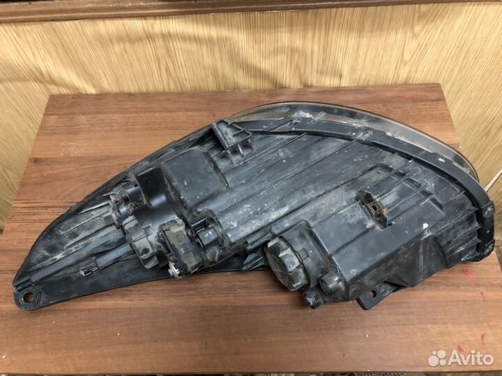 Фара правая Hyundai iX35