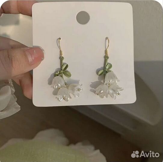 Серьги в виде цветка ландыш 2 вида