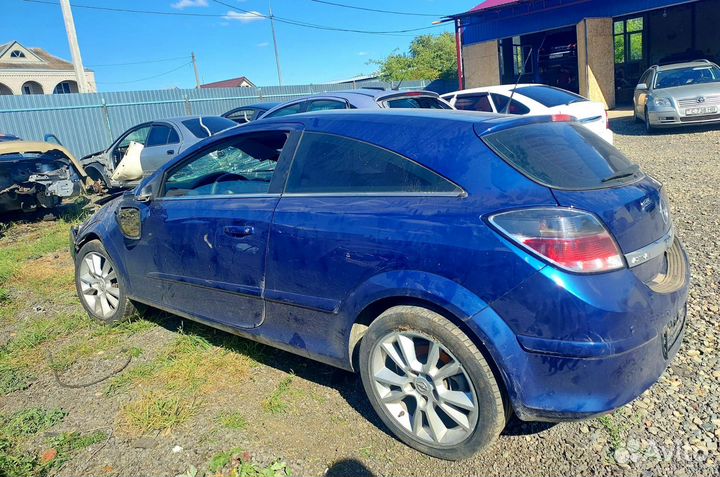 Opel Astra H GTC Z18XER разбор