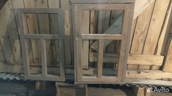 Деревянное окно