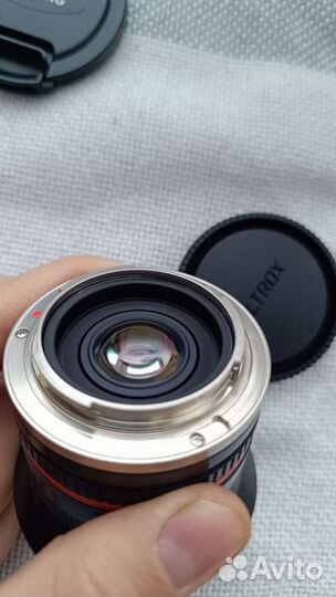 Объектив Samyang 12 mm f/2.0 баянет E