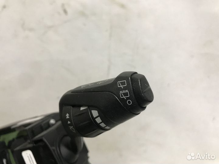 Блок подрулевых переключателей Ford Focus 3