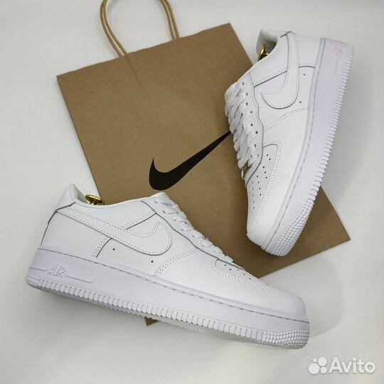 Nike Air Force 1 Low