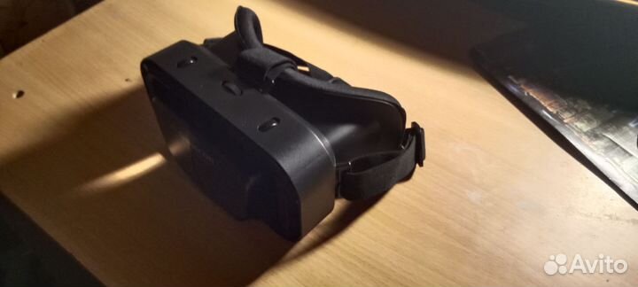 Очки виртуальной реальности для телефона