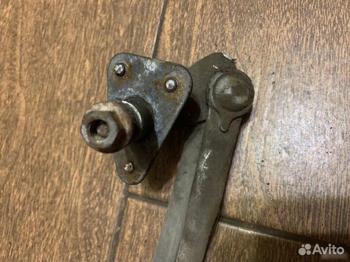 Трапеция стеклоочистителя Mitsubishi Pajero 2 2.8