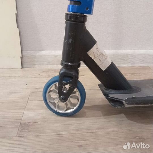 Трюковой самокат ride action+грипсы в подарок