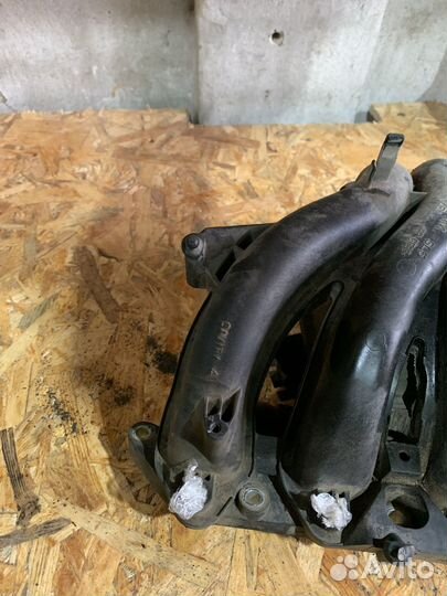 Впускной коллектор на volkswagen polo 5