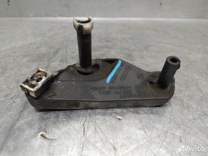 Кронштейн крепления троса кпп Skoda Octavia (A5