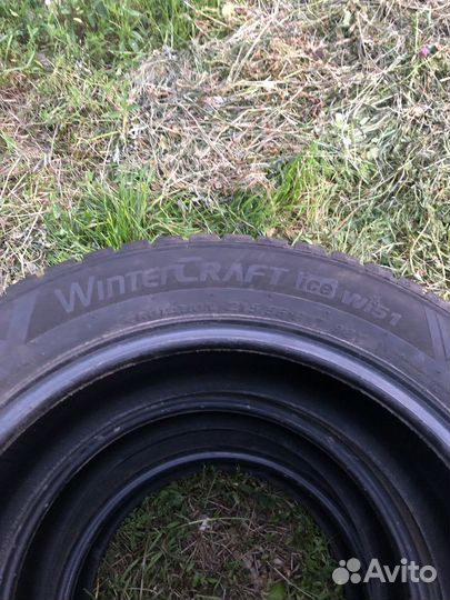 Kumho WinterCraft Ice Wi51 215/55 R17 98