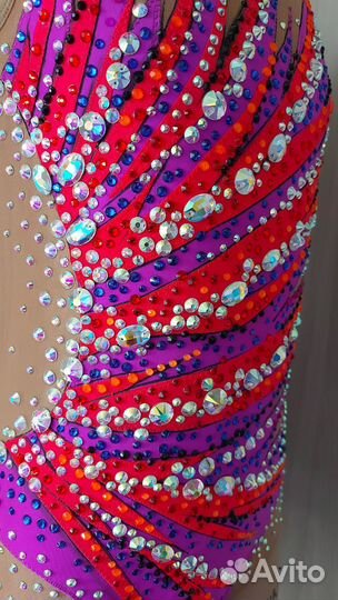 Купальник новый для художественной гимнастики 146р