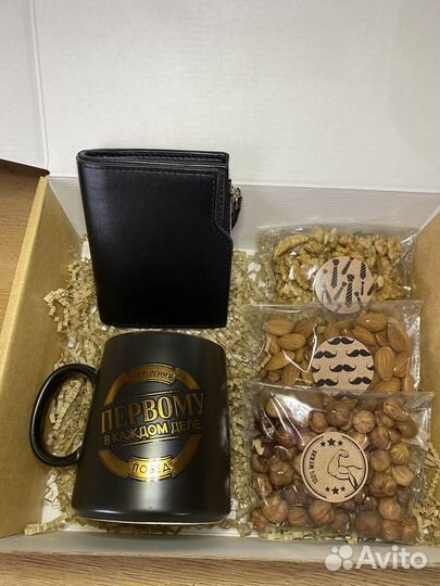 Подарок мужчине на 23 февраля