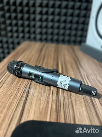 Радиосистема Sennheiser XSW 1-835 dual-A
