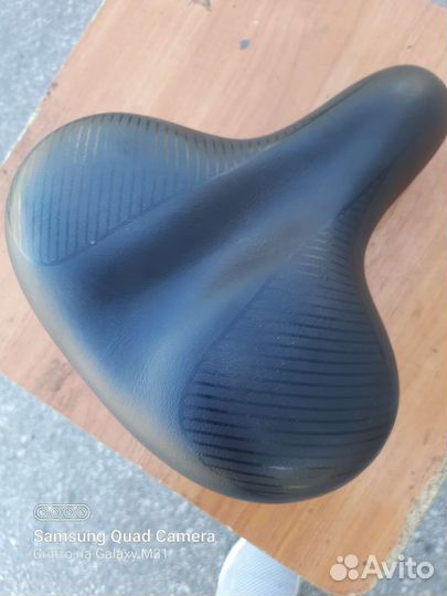 Мягкое пружинное велоседло