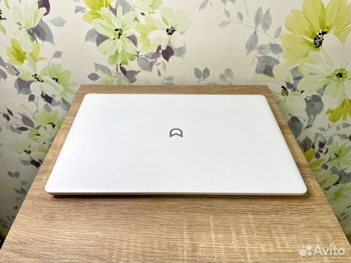 Ноутбук Irbis nb140