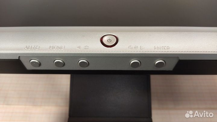 Монитор б/у 17