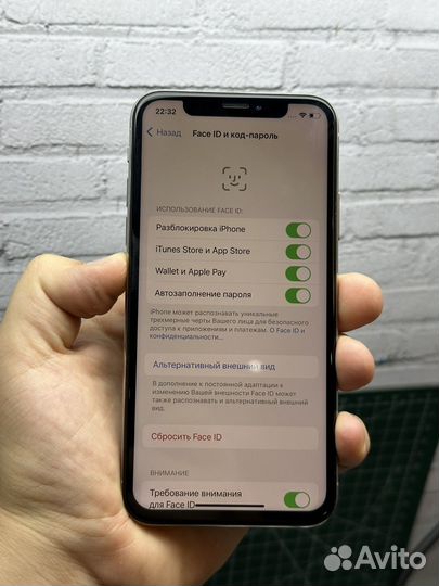 iPhone X, 64 ГБ