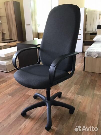 Стул компьютерный Гермес