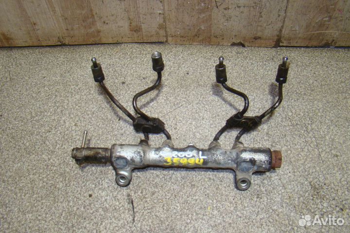 Рейка топливная (рампа) Toyota LC 200