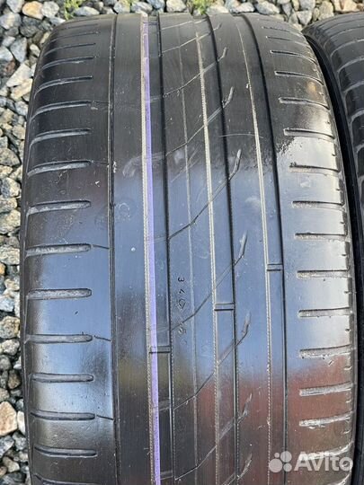 Nokian Tyres Hakka Black SUV 295/35 R21 107Y