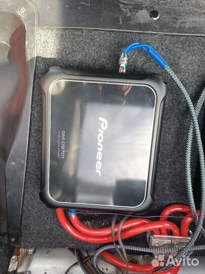 Аудиосистема в машину