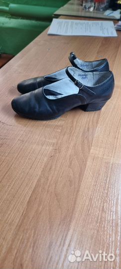 Туфли народные для танцев