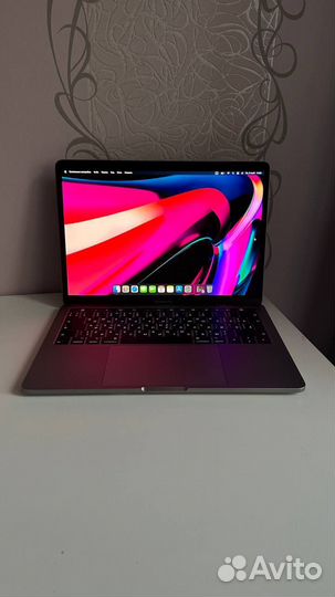 Macbook pro 13 2019 touch bar