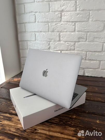 Ультрабук MacBook Air 13 inch 2020 Intel Core i3 1