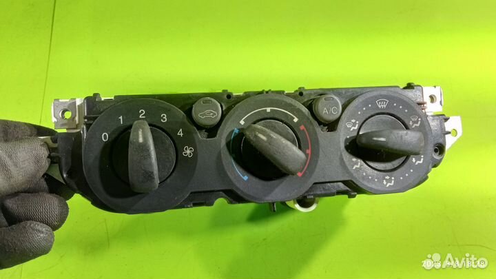 Блок управления отопителем для Ford Focus 2