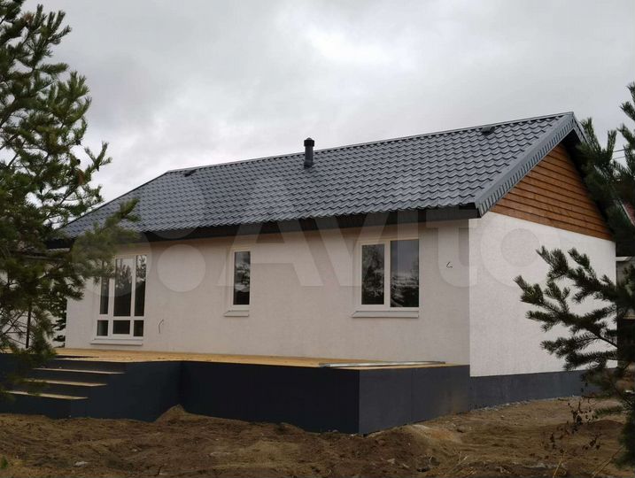 Коттедж 112 м² на участке 10 сот.