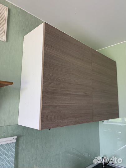 Шкаф настенный IKEA