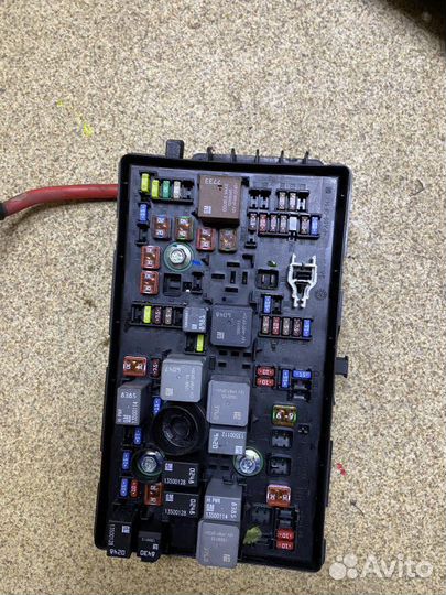 Блок предохранителей Chevrolet Cruze