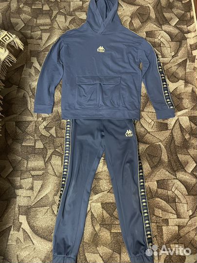 Спортивный костюм kappa