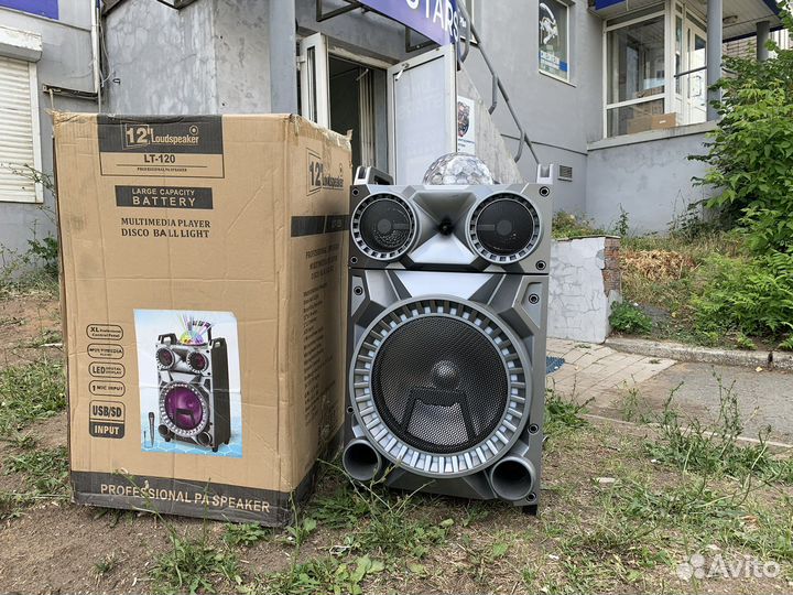 Блютуз колонка с микрофоном