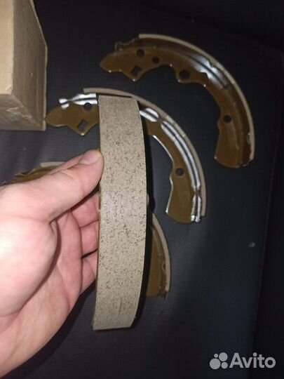 Колодки барабанные mazda 626 GJ832638ZA