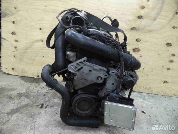 Двигатель Volkswagen Caddy 3 BJB